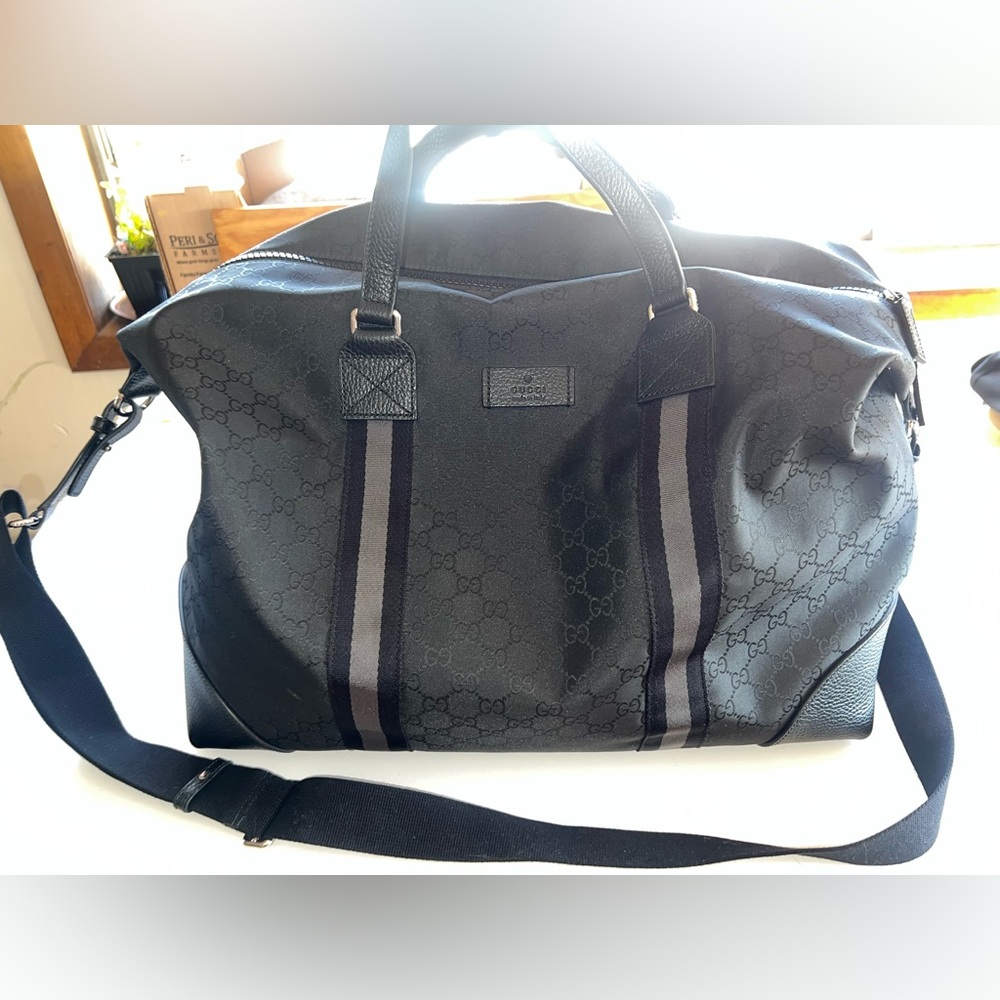 Gucci GG Web Nylon Monogram XL Duffle Bag Black perfect condition used 3-4 times - Picture 3 of 4